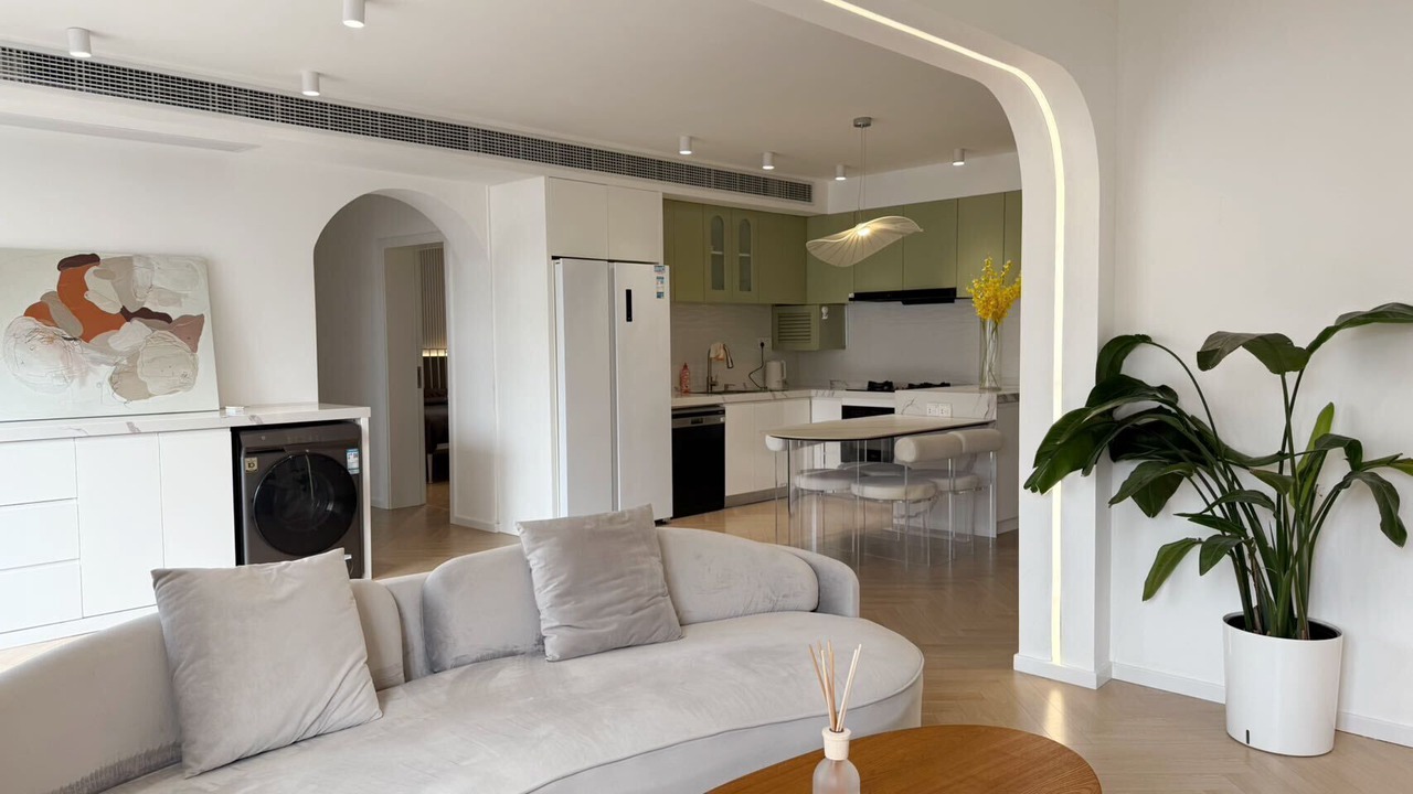 Photo of Livingroom in Haining Road