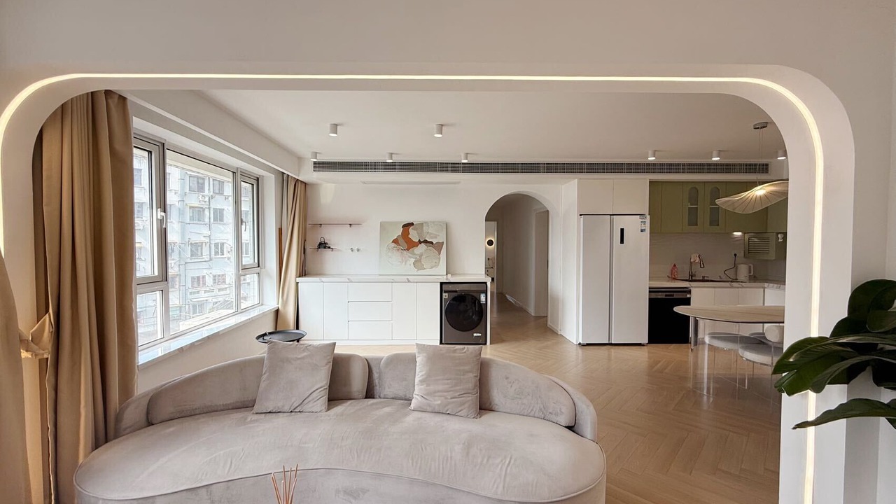 Photo of Livingroom in Haining Road