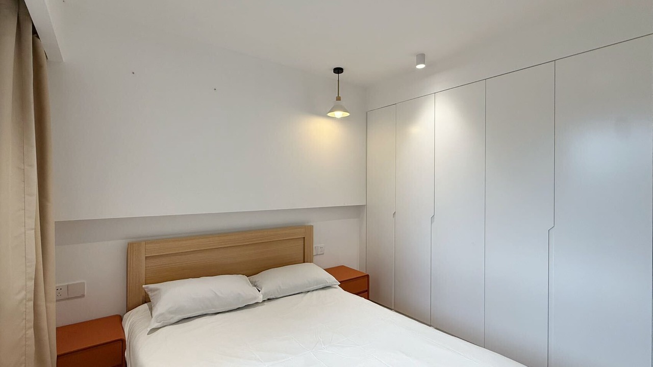 Photo of Bedroom in Haining Road