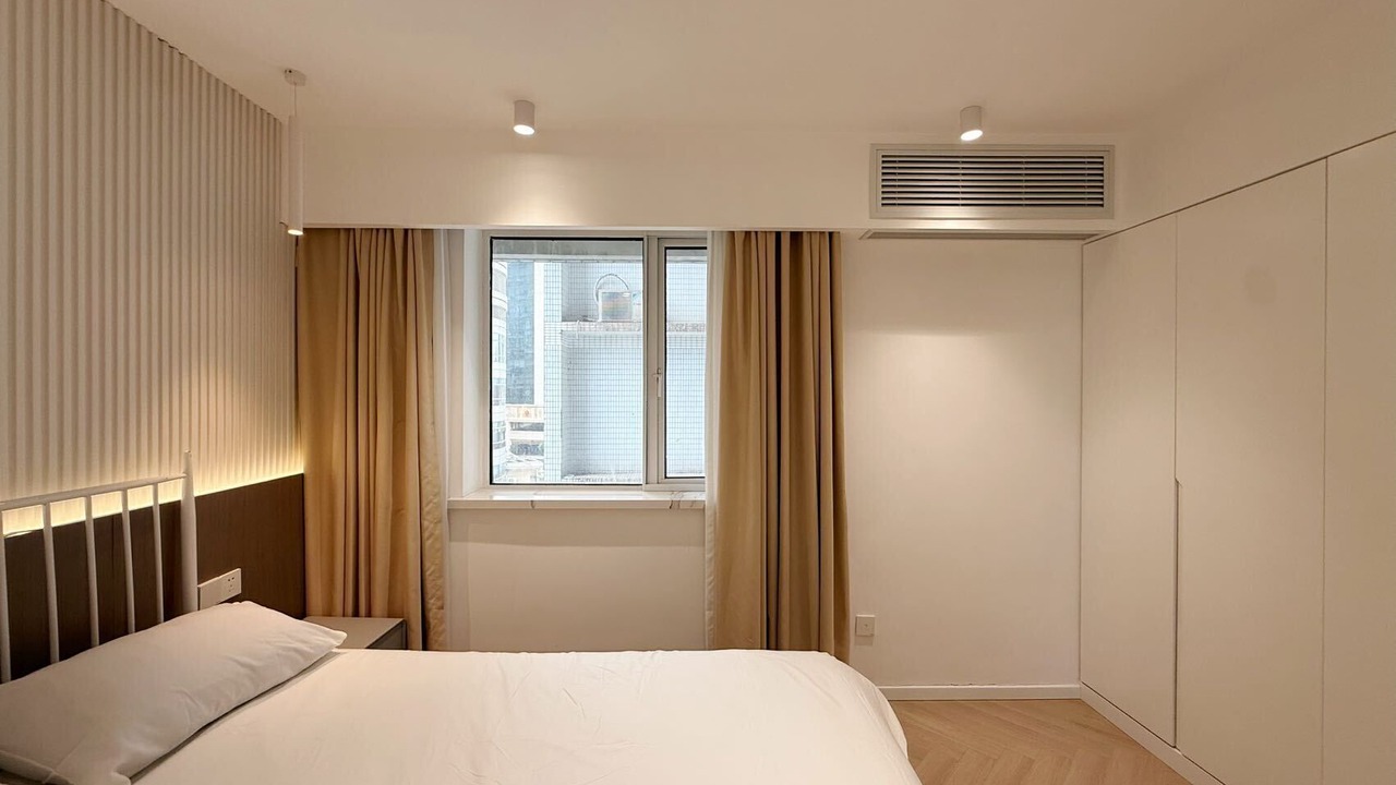 Photo of Bedroom in Haining Road