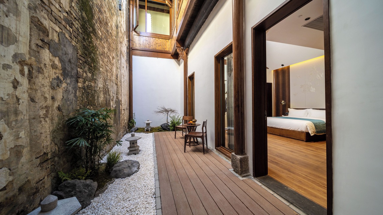 Photo of Bedroom in Tunxi
