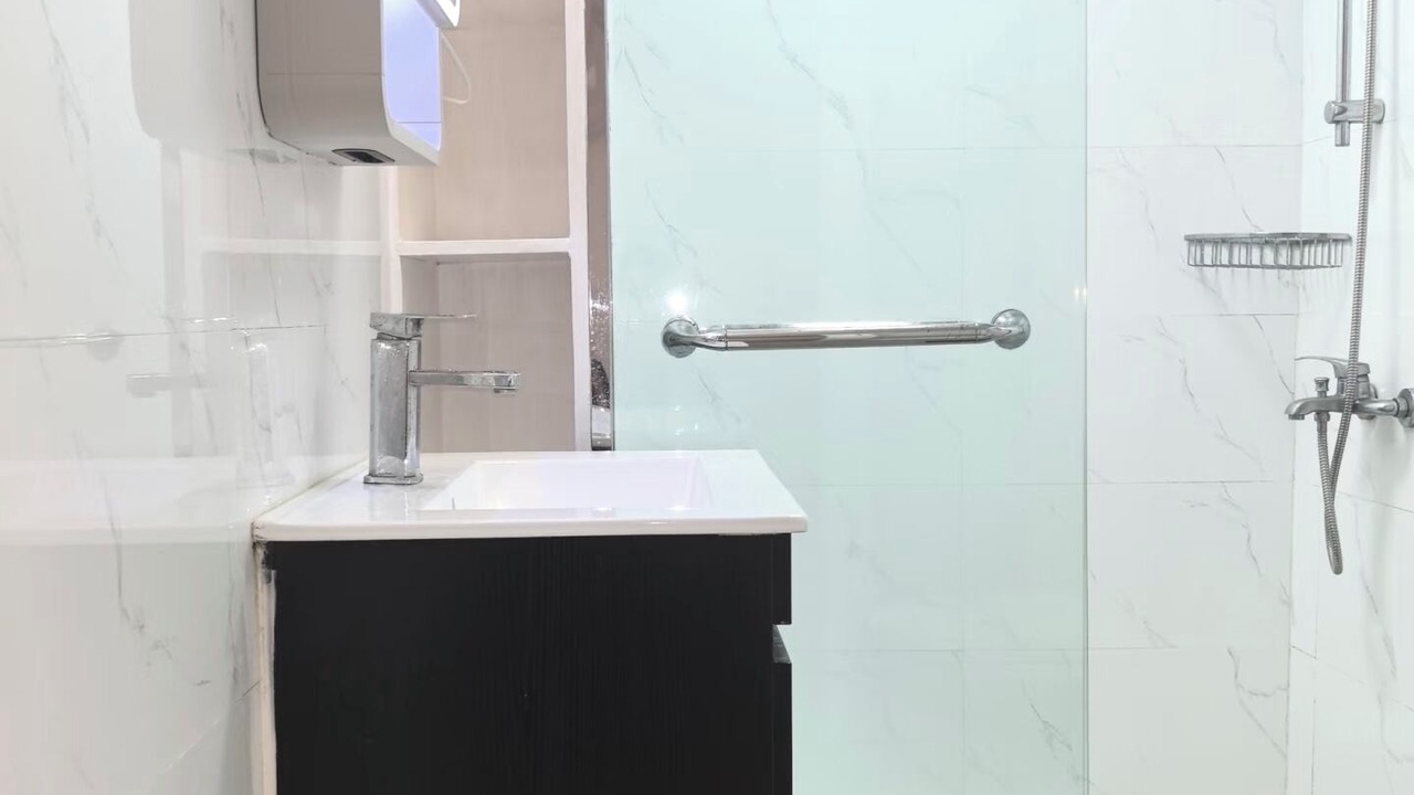 Photo of Bathroom in Jing'an