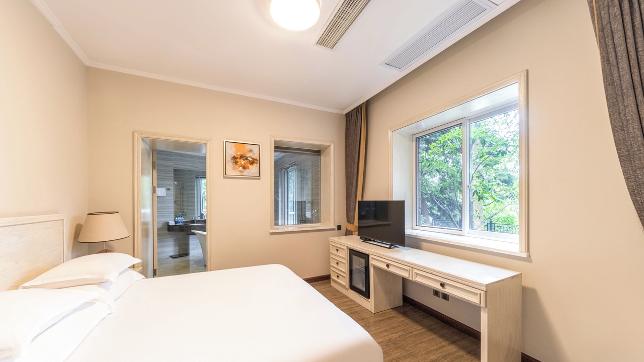 Photo of Bedroom in Moganshan