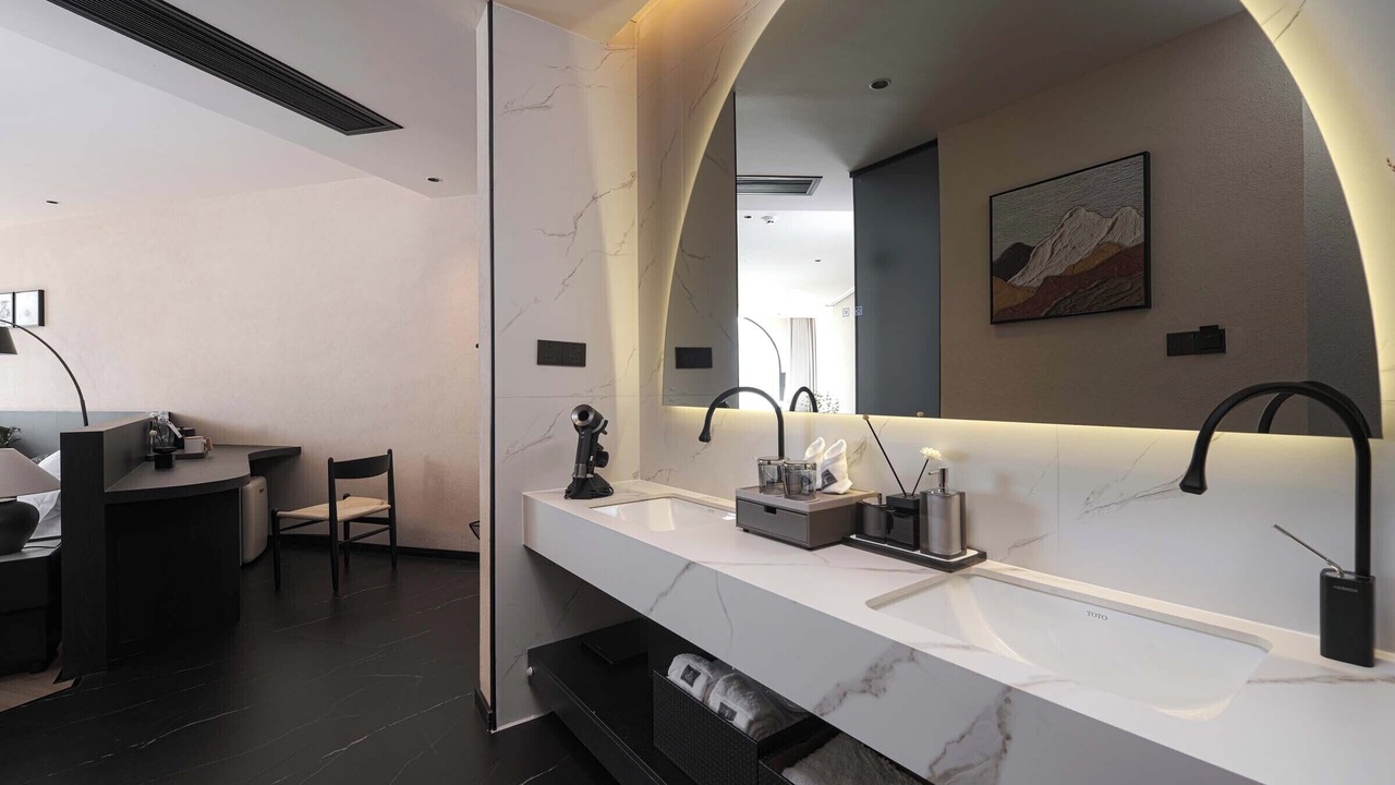 Photo of Bathroom in Dali Town