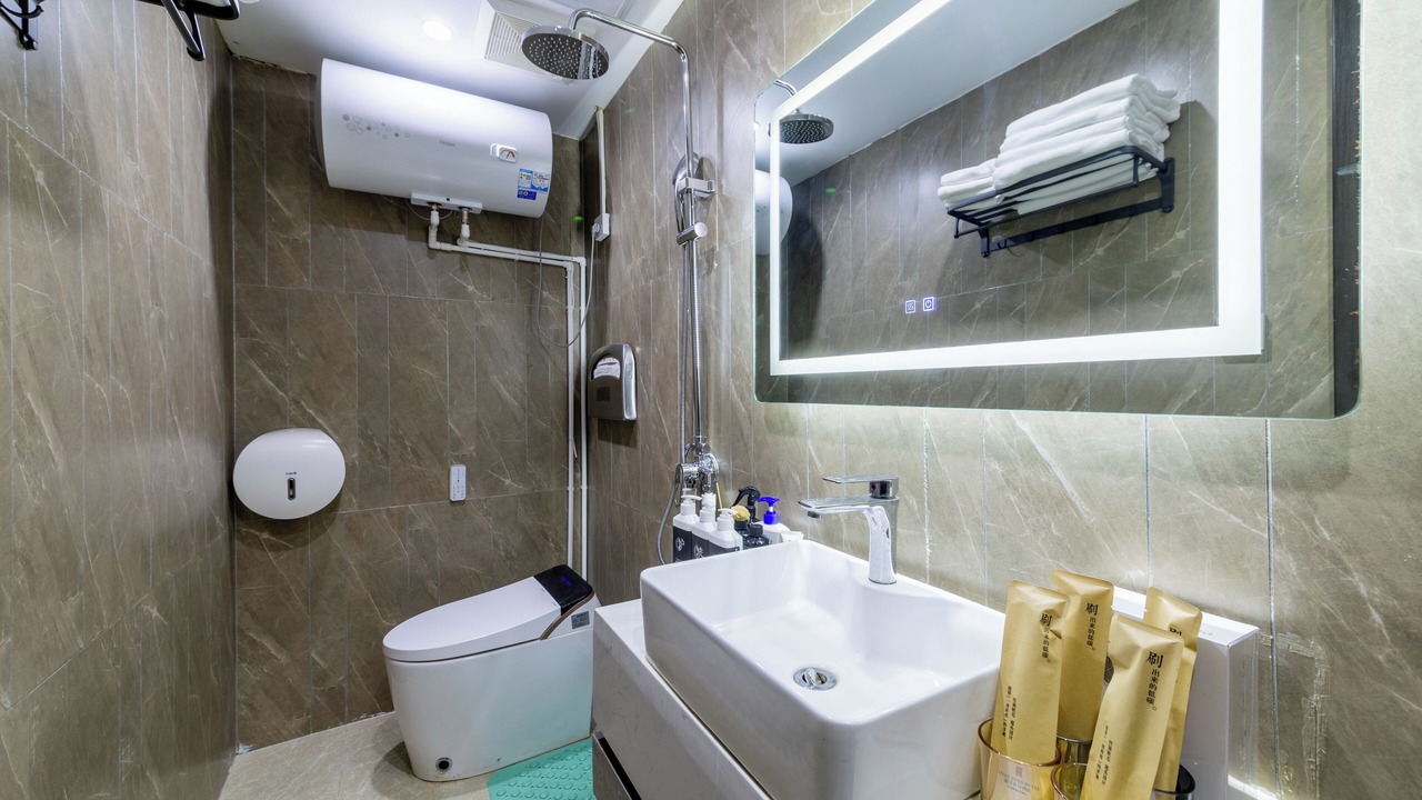 Photo of Bathroom in Xincheng