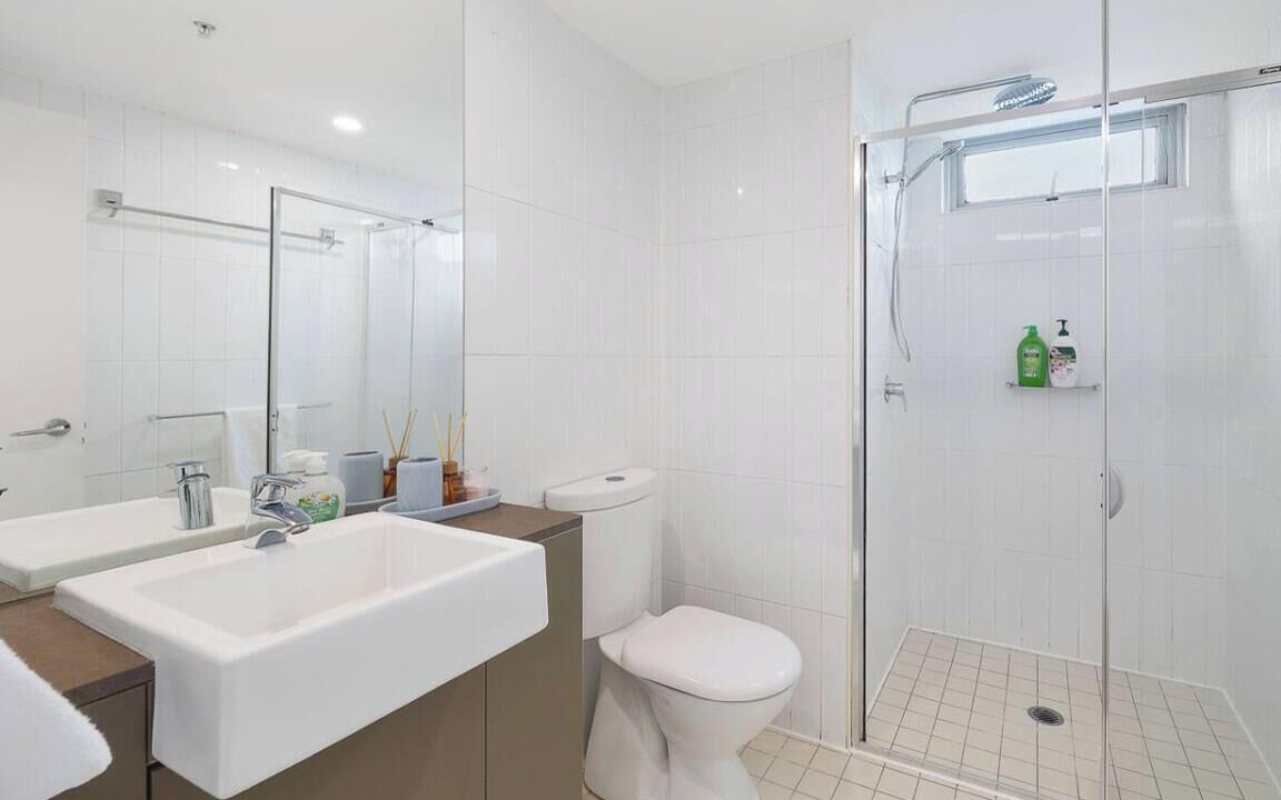 Photo of Bathroom in Zetland