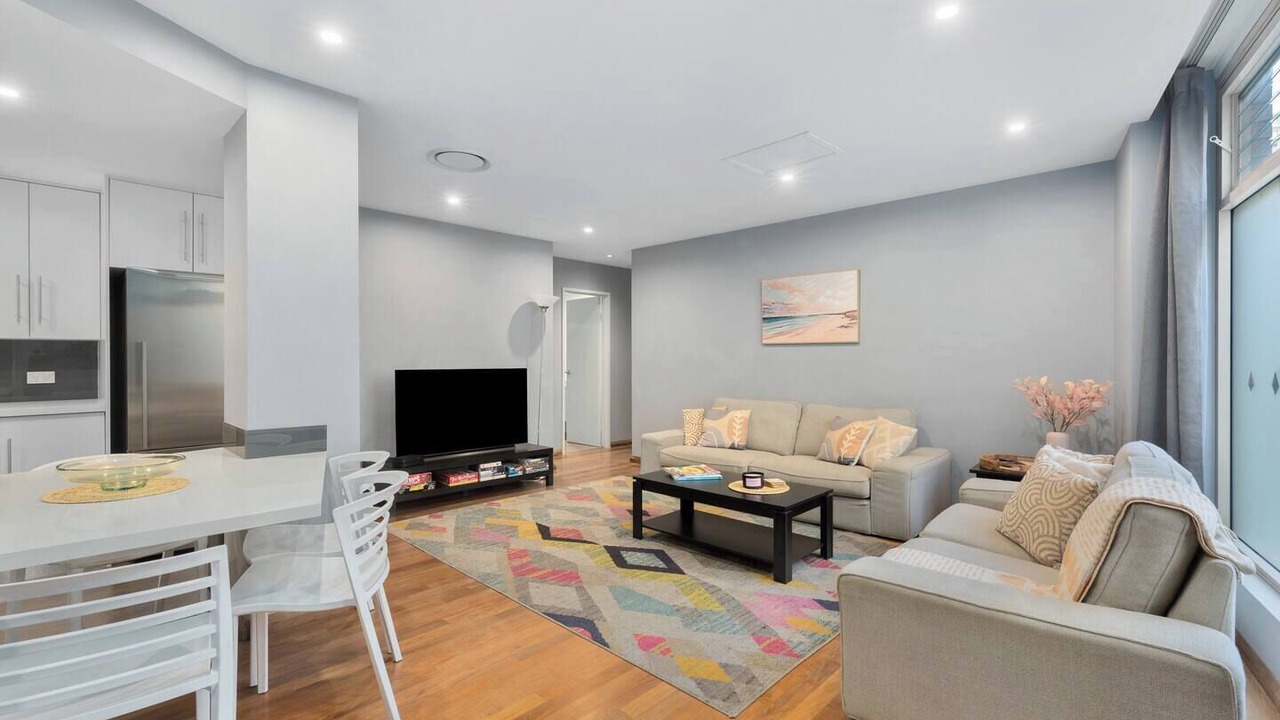 Photo of Livingroom in Pyrmont