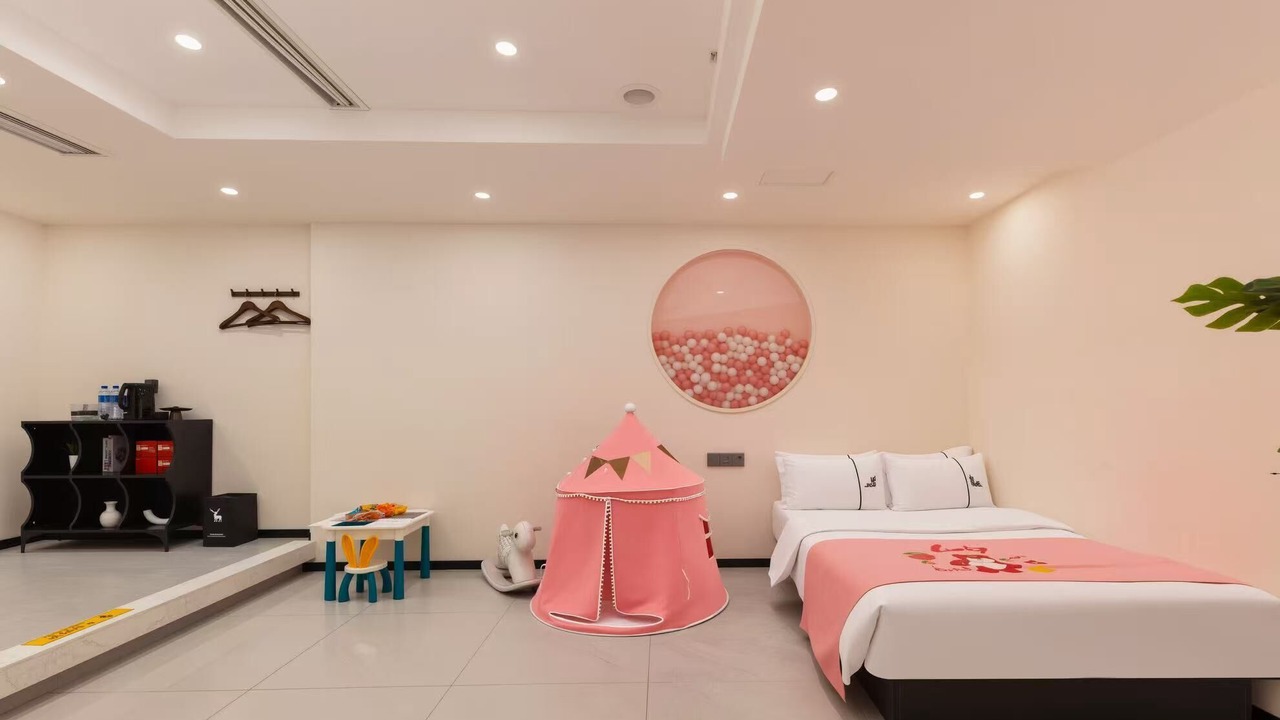 Photo of Bedroom in Chengdu City Centre