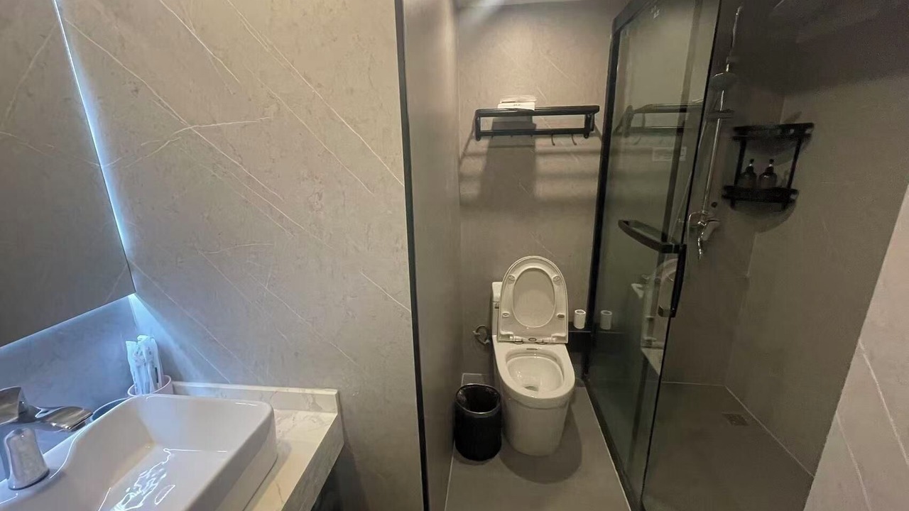 Photo of Bathroom in Chengdu City Centre