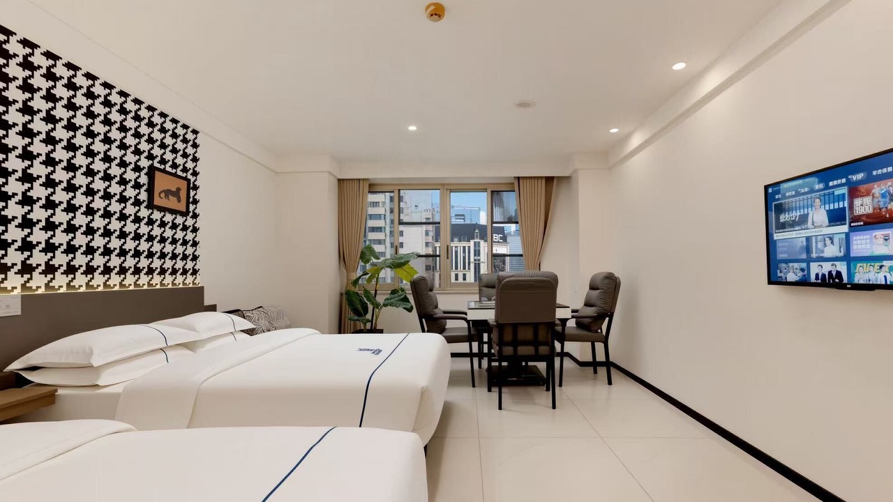 Photo of Bedroom in Chengdu City Centre