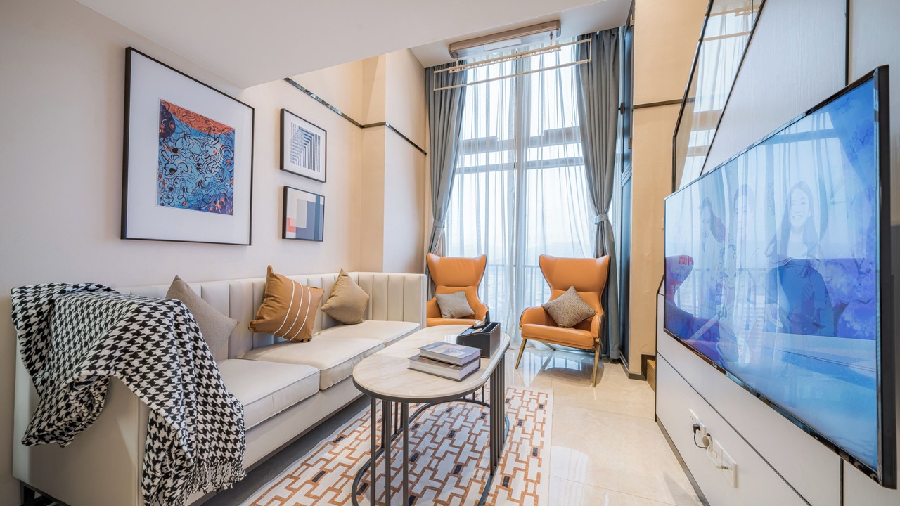 Photo of Livingroom in Huaqiang North