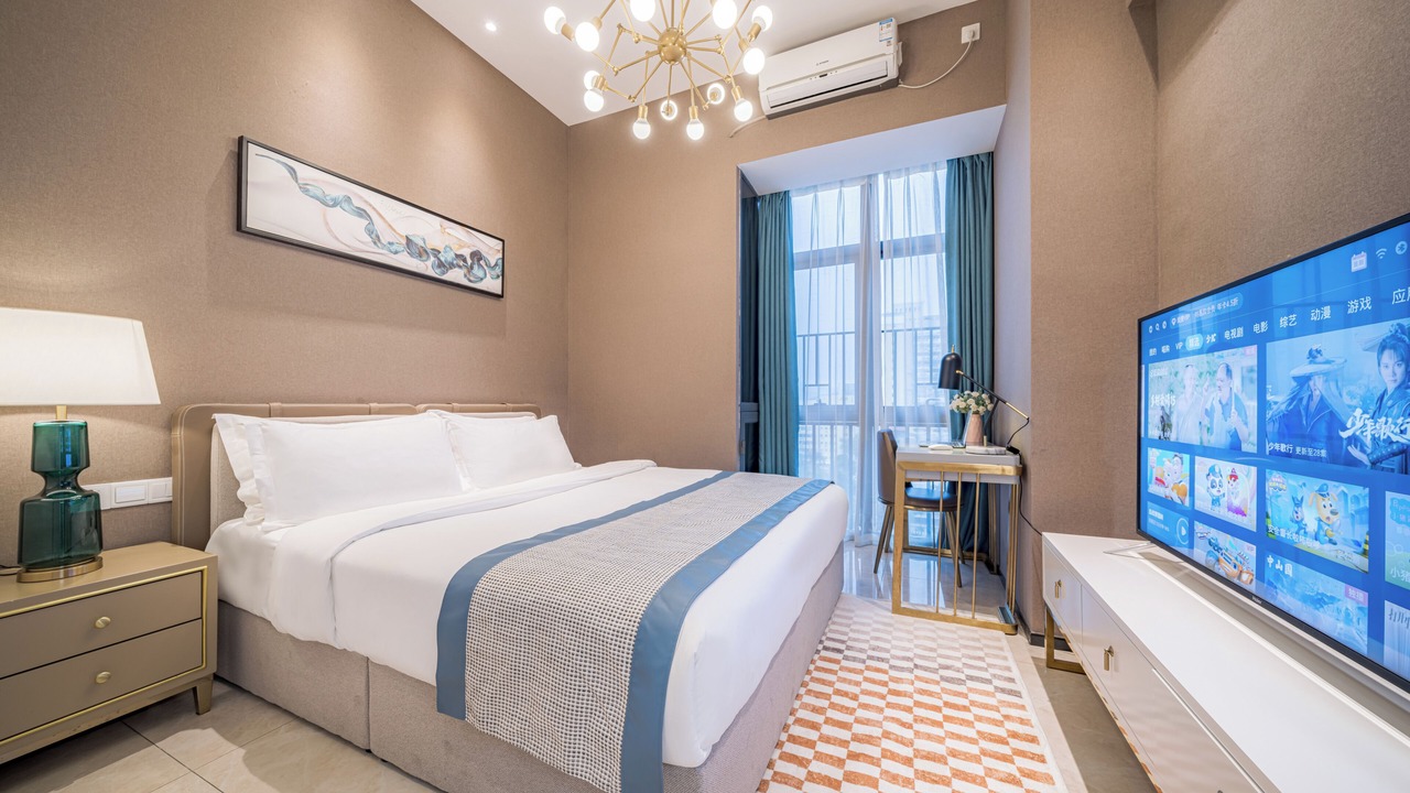 Photo of Bedroom in Huaqiang North