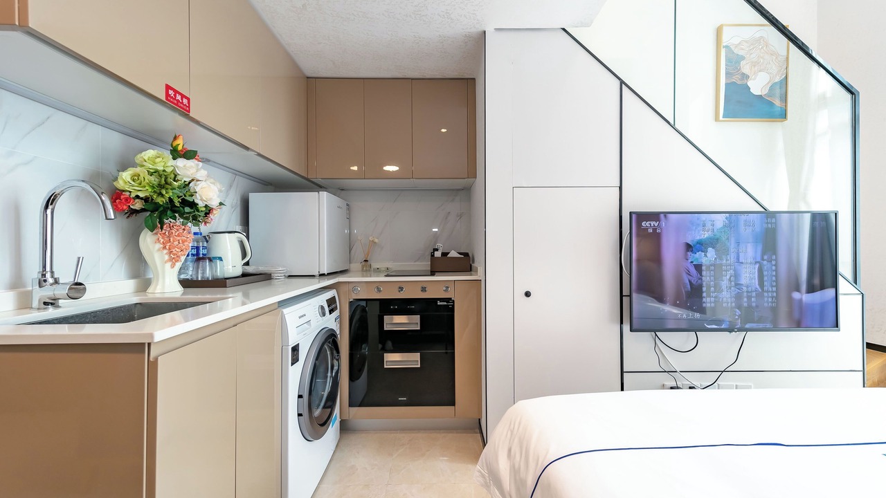 Photo of Bedroom in Huaqiang North