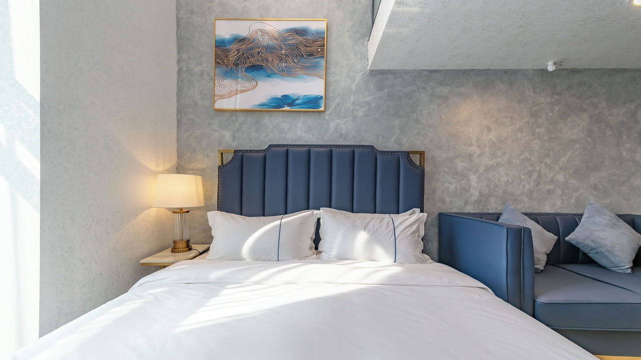 Photo of Bedroom in Huaqiang North