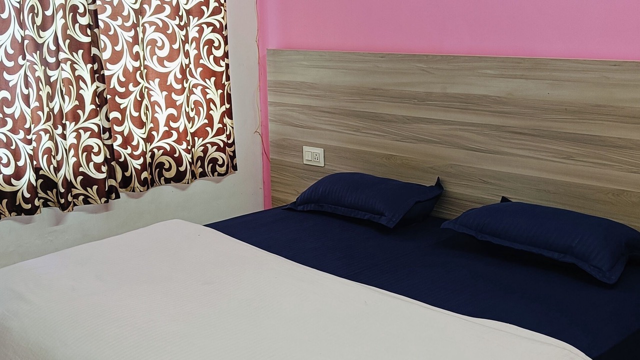 Photo of Bedroom in Mathura