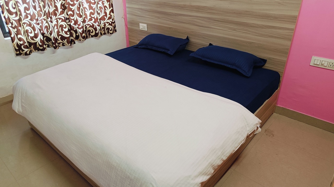 Photo of Bedroom in Mathura