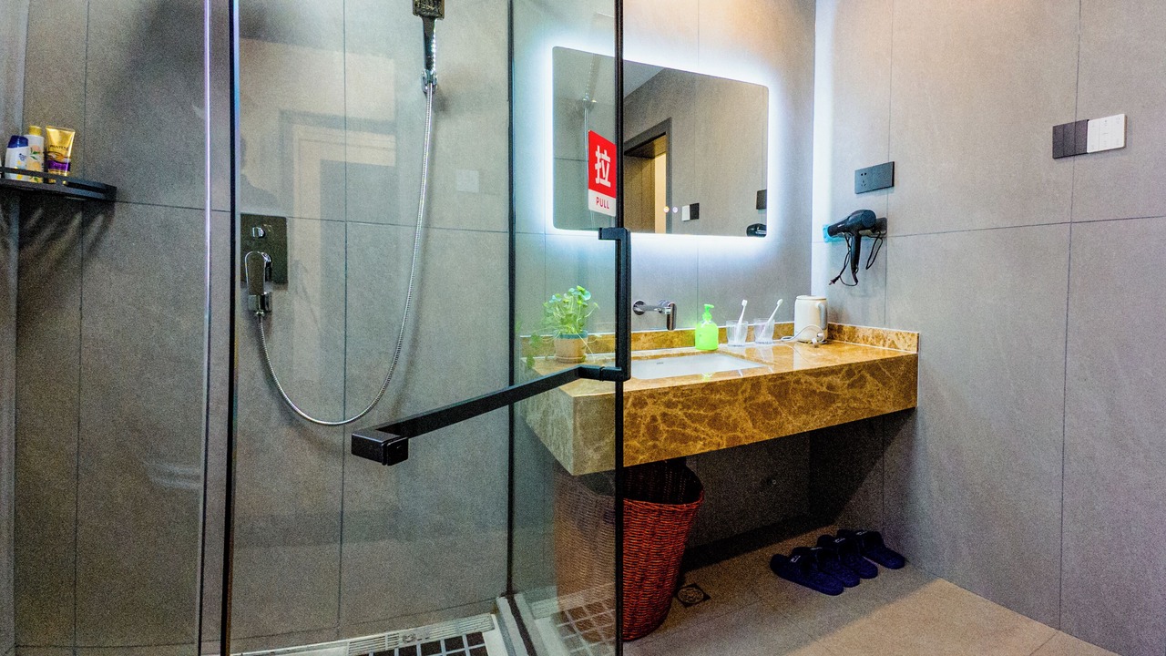 Photo of Bathroom in Fenghuang