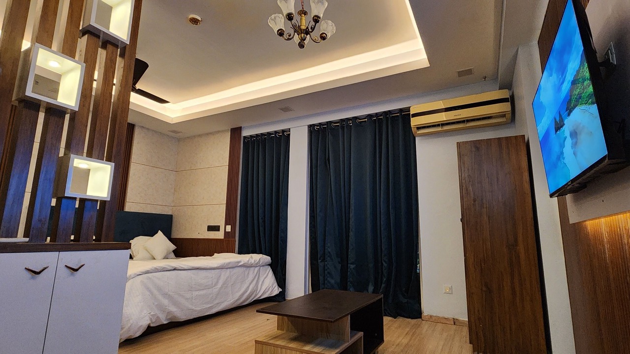 Photo of Bedroom in Gomti Nagar