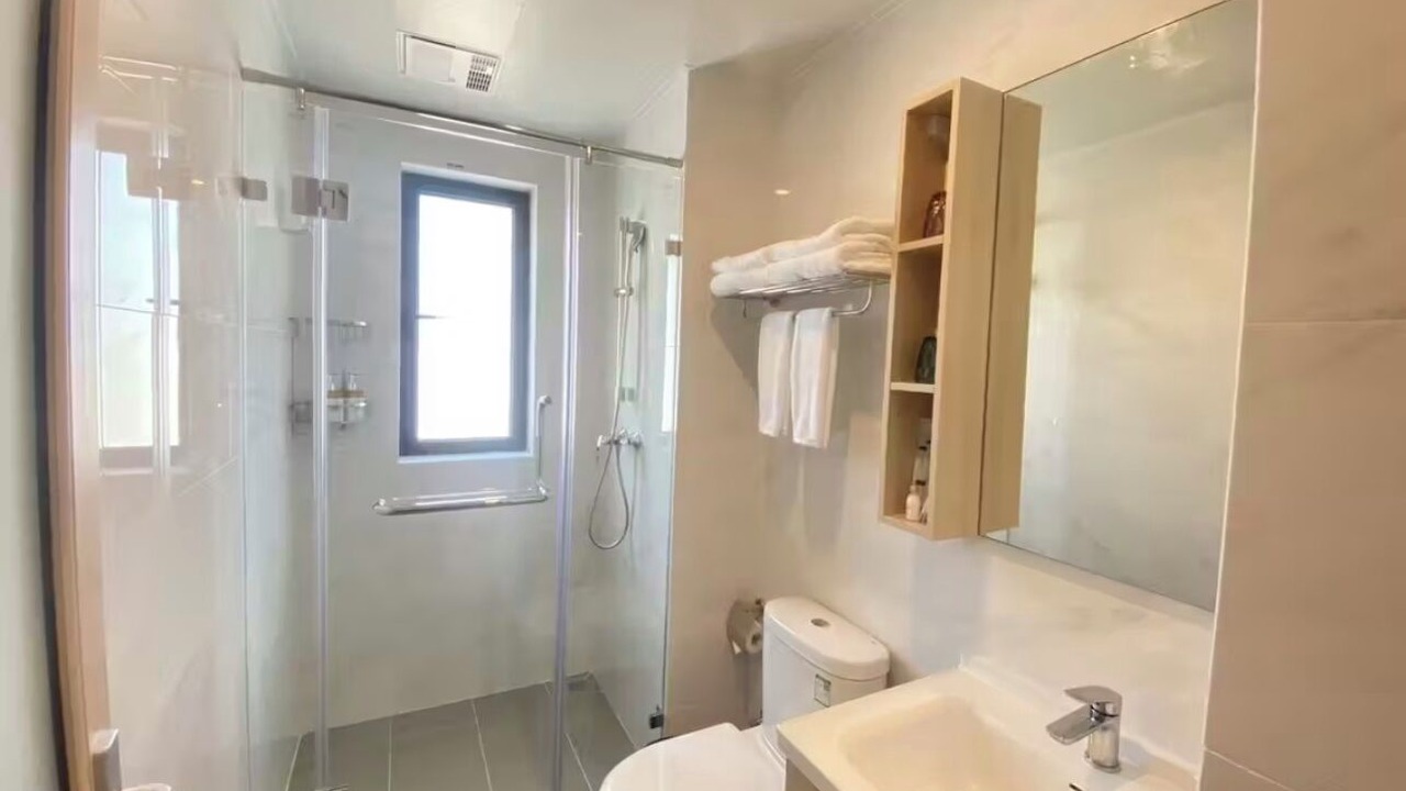 Photo of Bathroom in Zhongjie Subdistrict