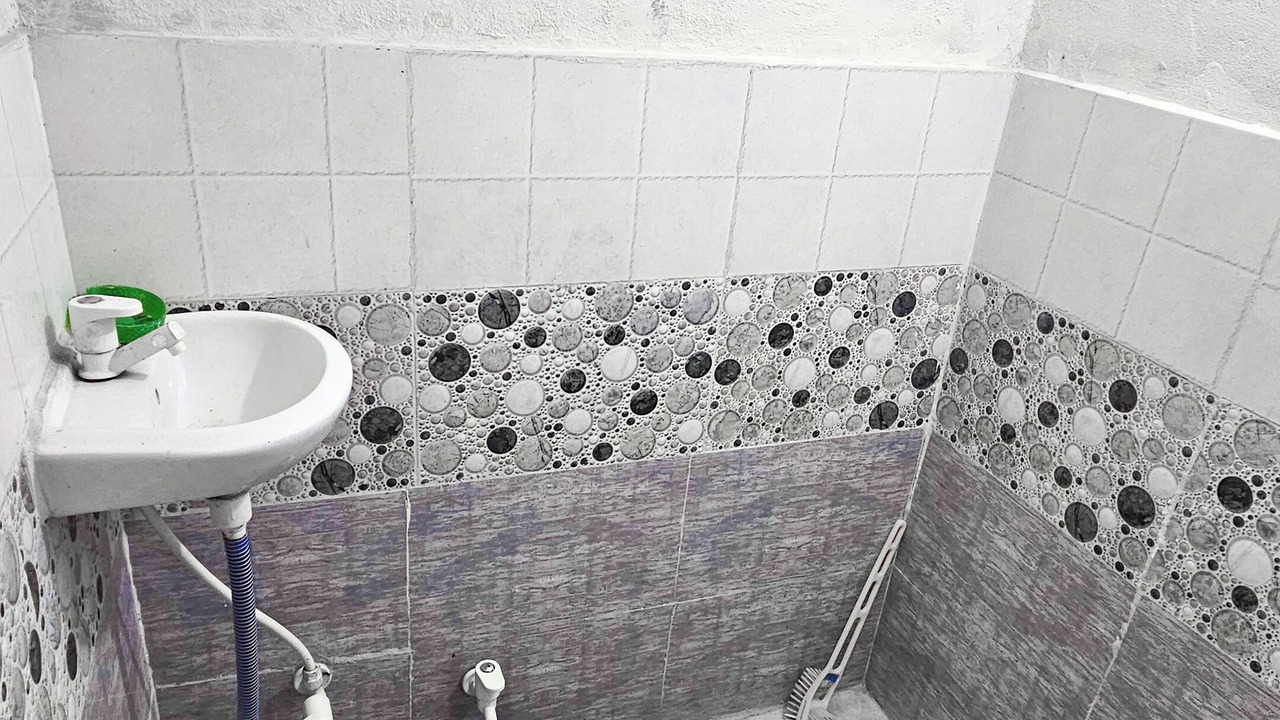 Photo of Bathroom in Mathura