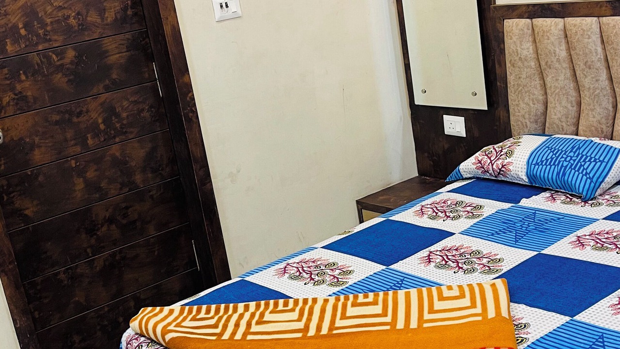Photo of Bedroom in Mathura