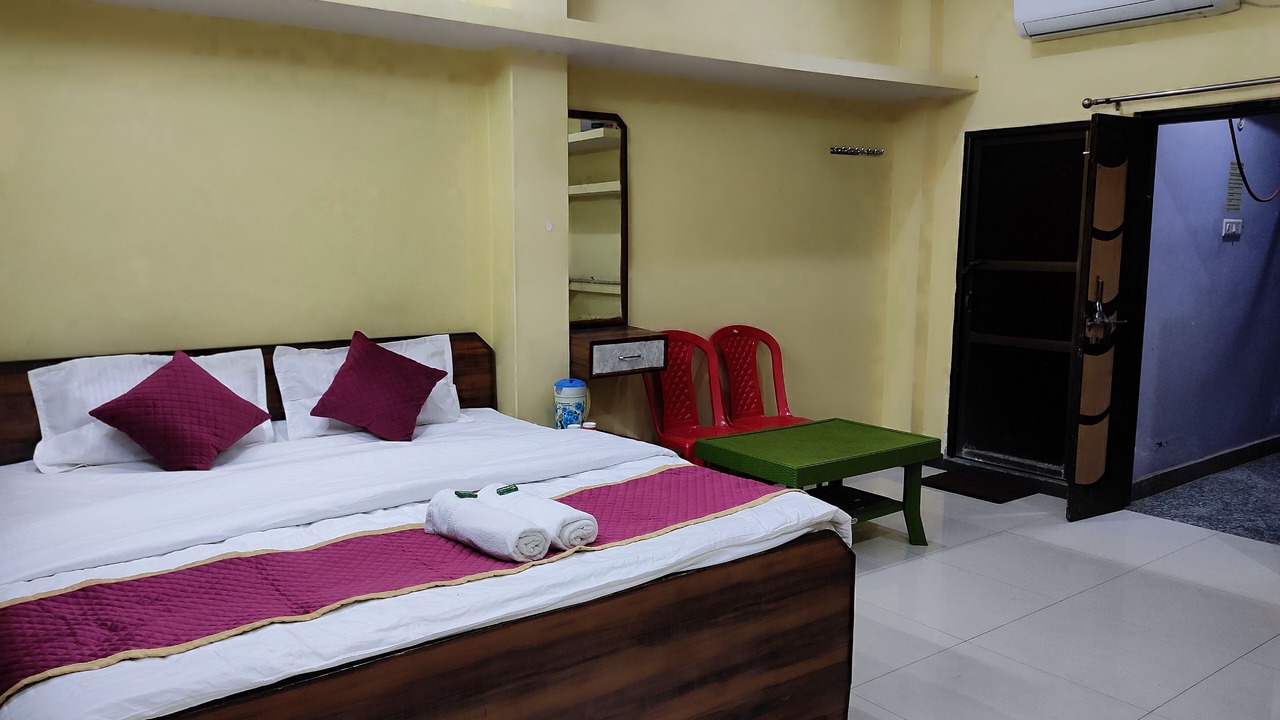 Photo of Bedroom in Varanasi