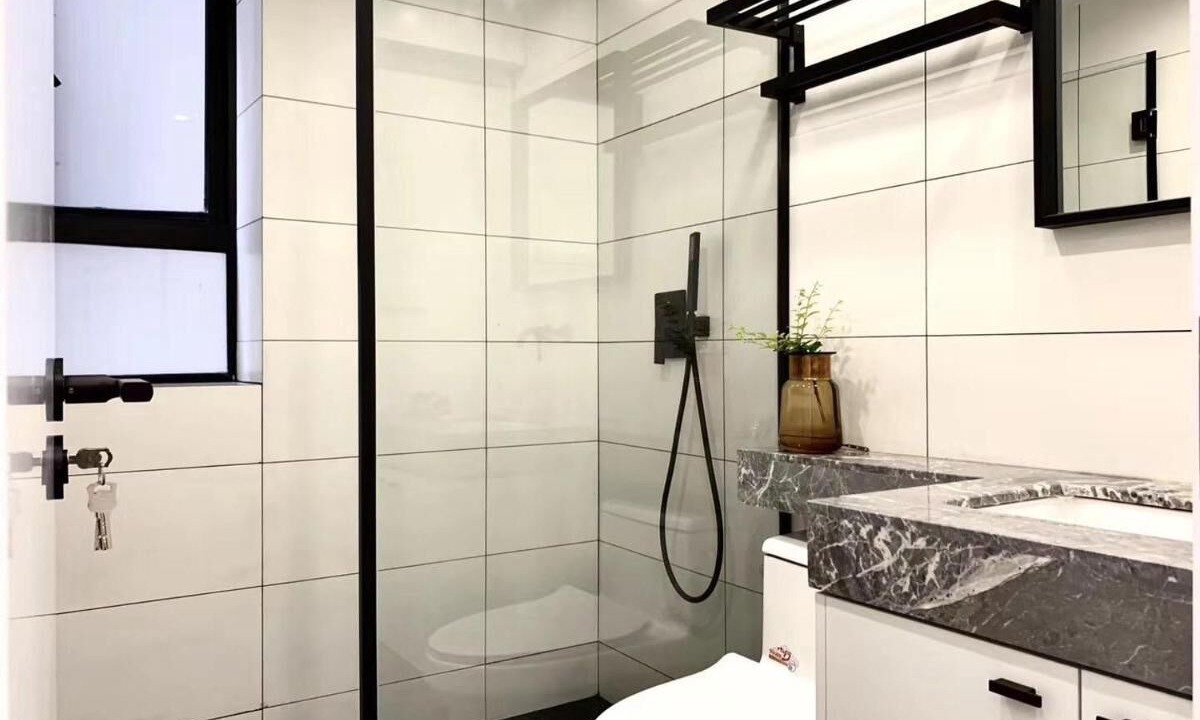 Photo of Bathroom in Jing'an
