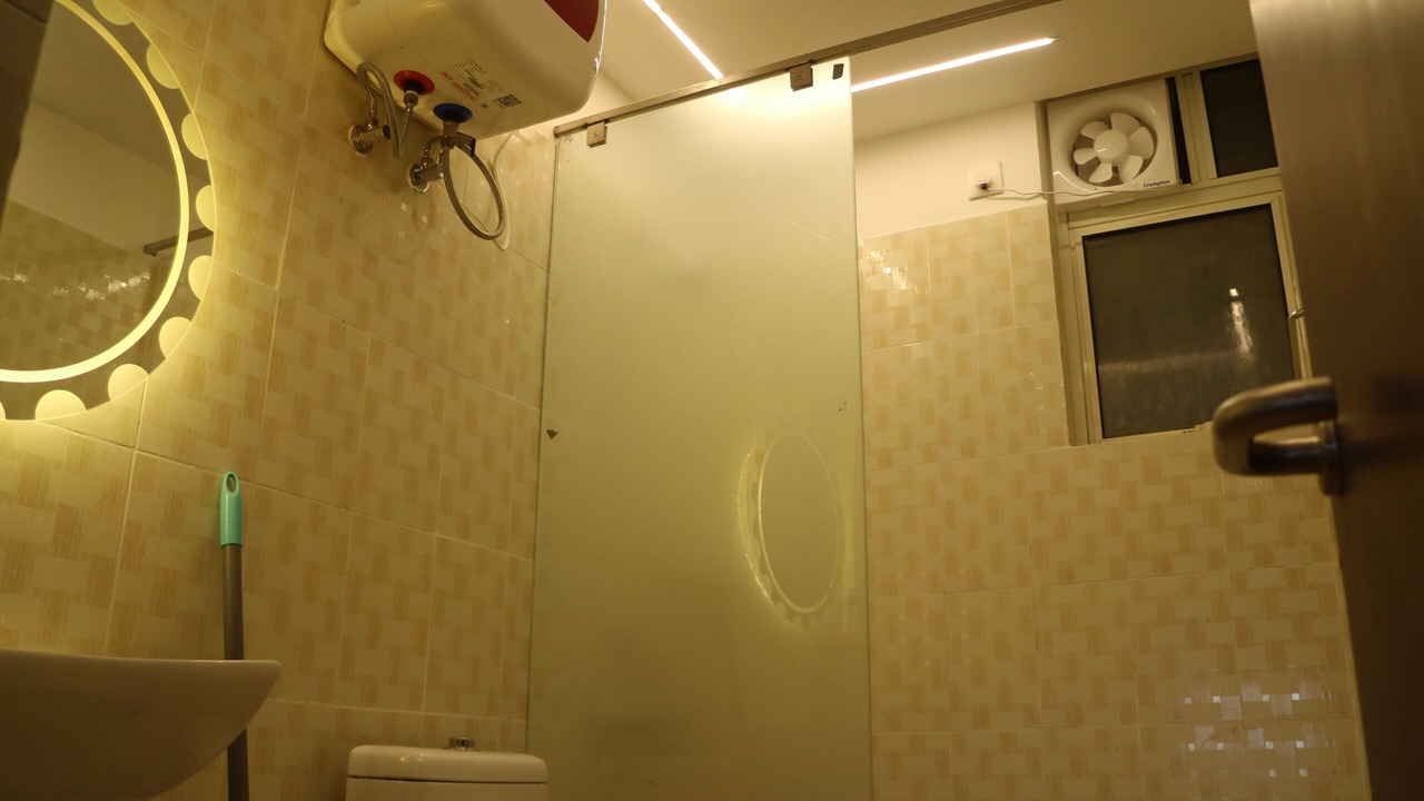 Photo of Bathroom in Taj Ganj