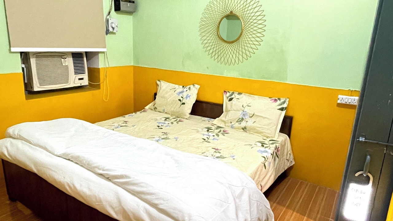 Photo of Bedroom in Mathura