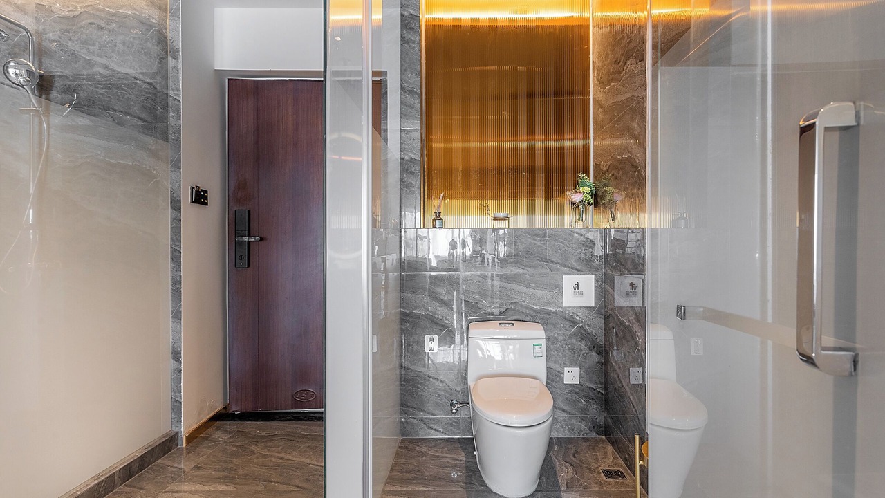 Photo of Bathroom in Kunming City Centre