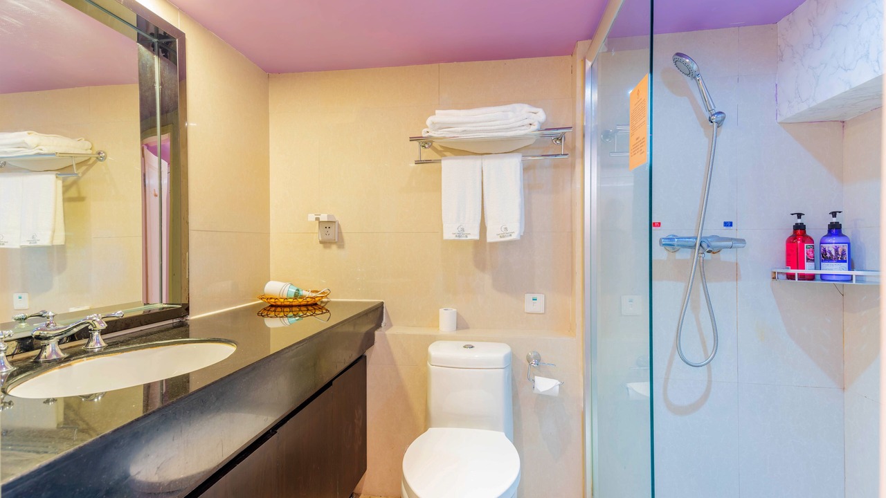 Photo of Bathroom in Tianhe Center