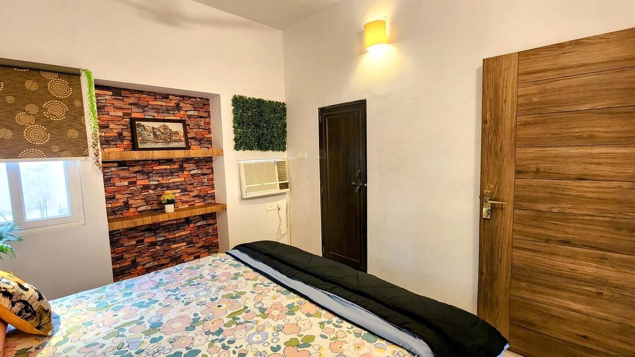 Photo of Bedroom in Varanasi
