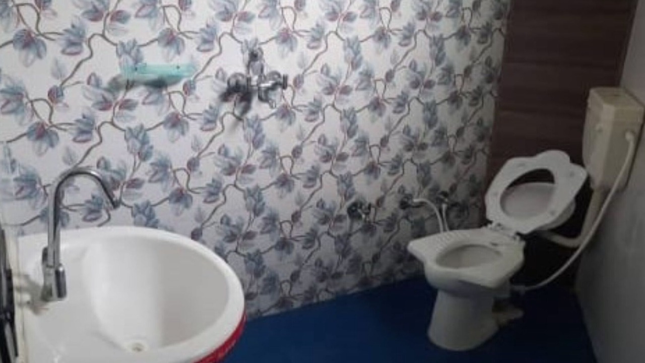 Photo of Bathroom in Vrindavan