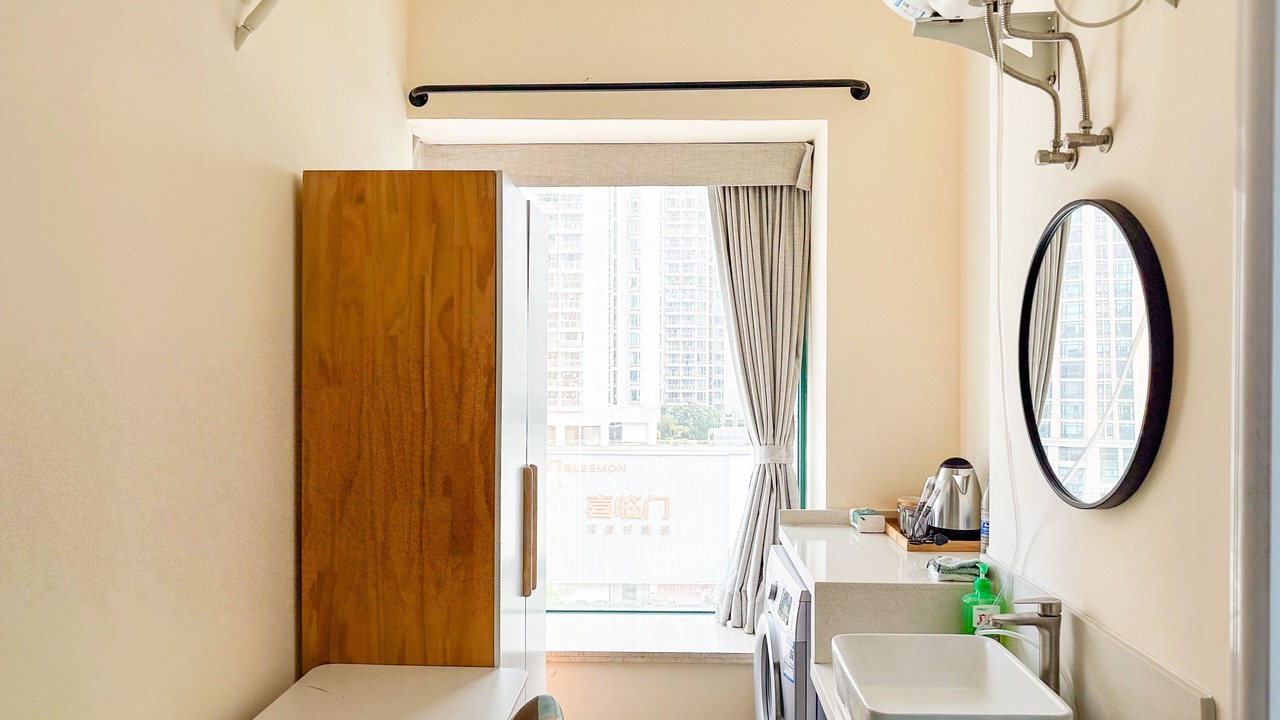 Photo of Bedroom in Central Business District