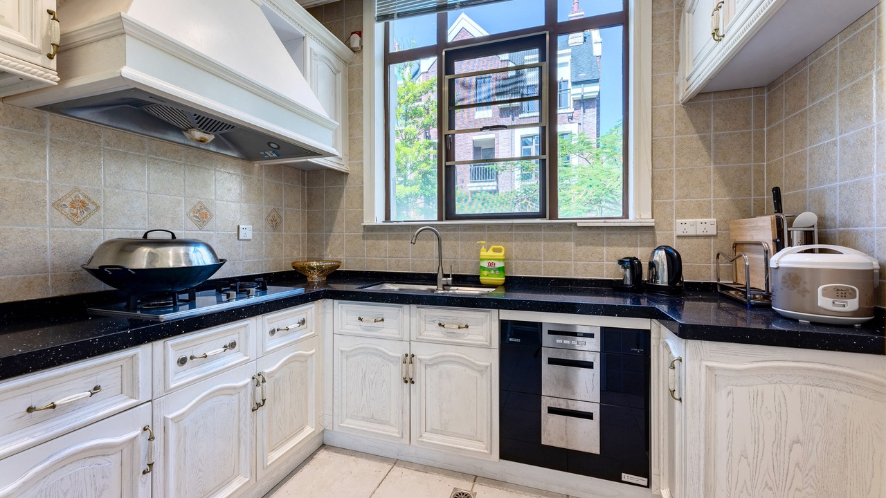 Photo of Kitchen in Henghe Street