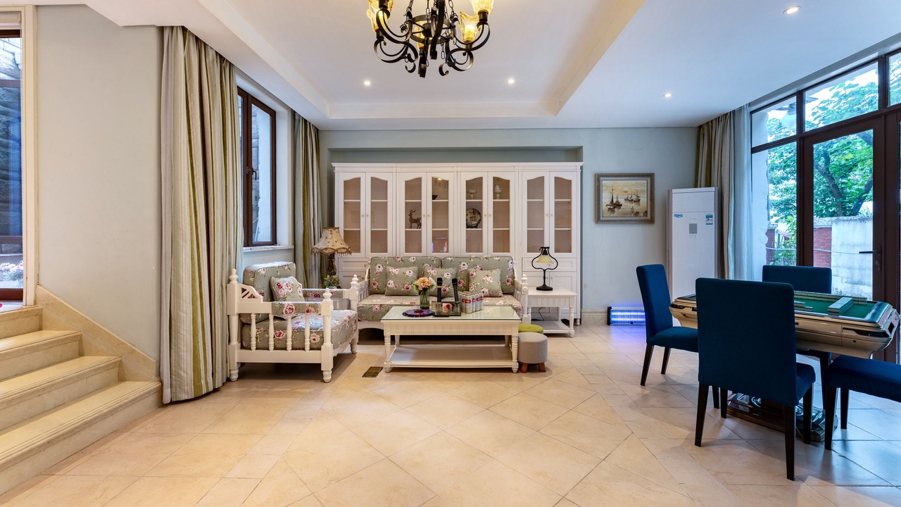 Photo of Livingroom in Henghe Street