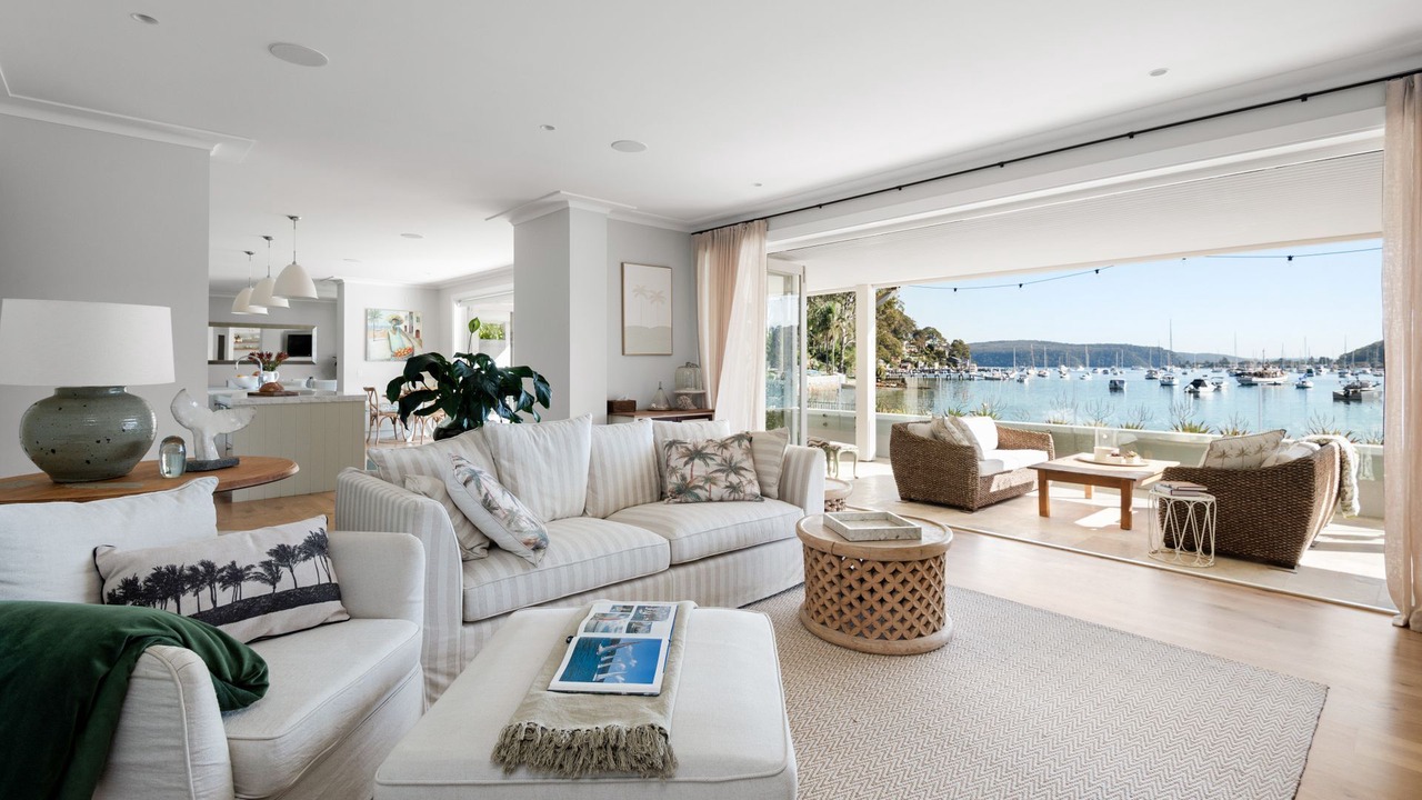 Photo of Livingroom in Avalon Beach