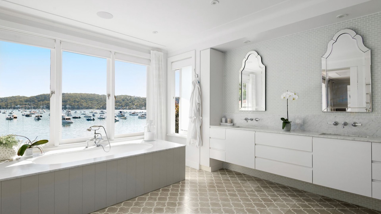 Photo of Bathroom in Avalon Beach