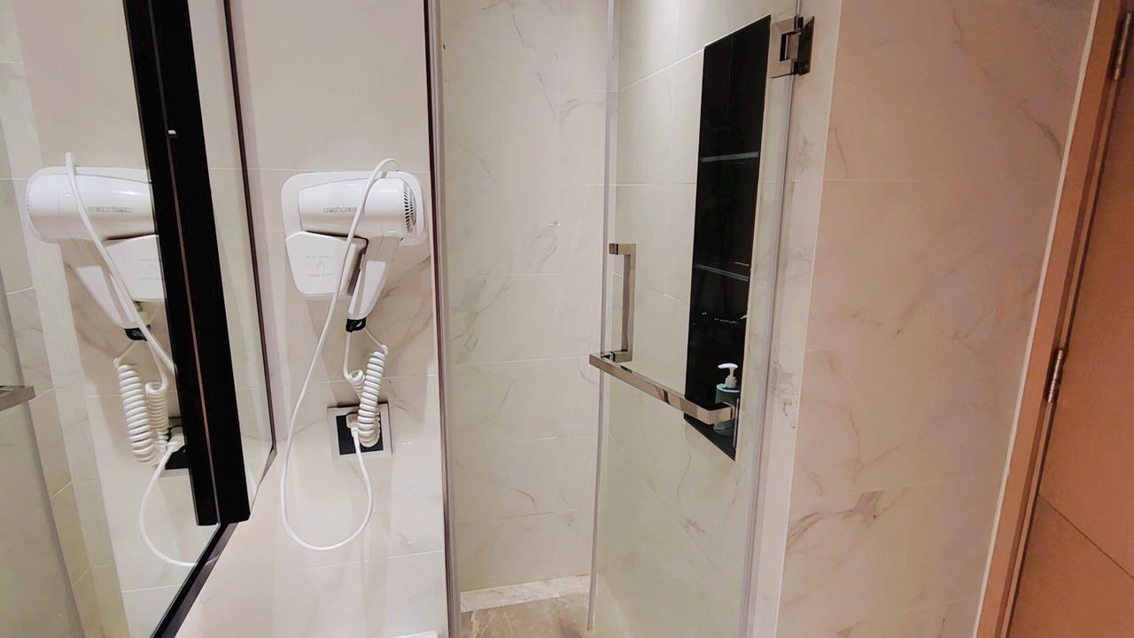 Photo of Bedroom in Huaqiang North