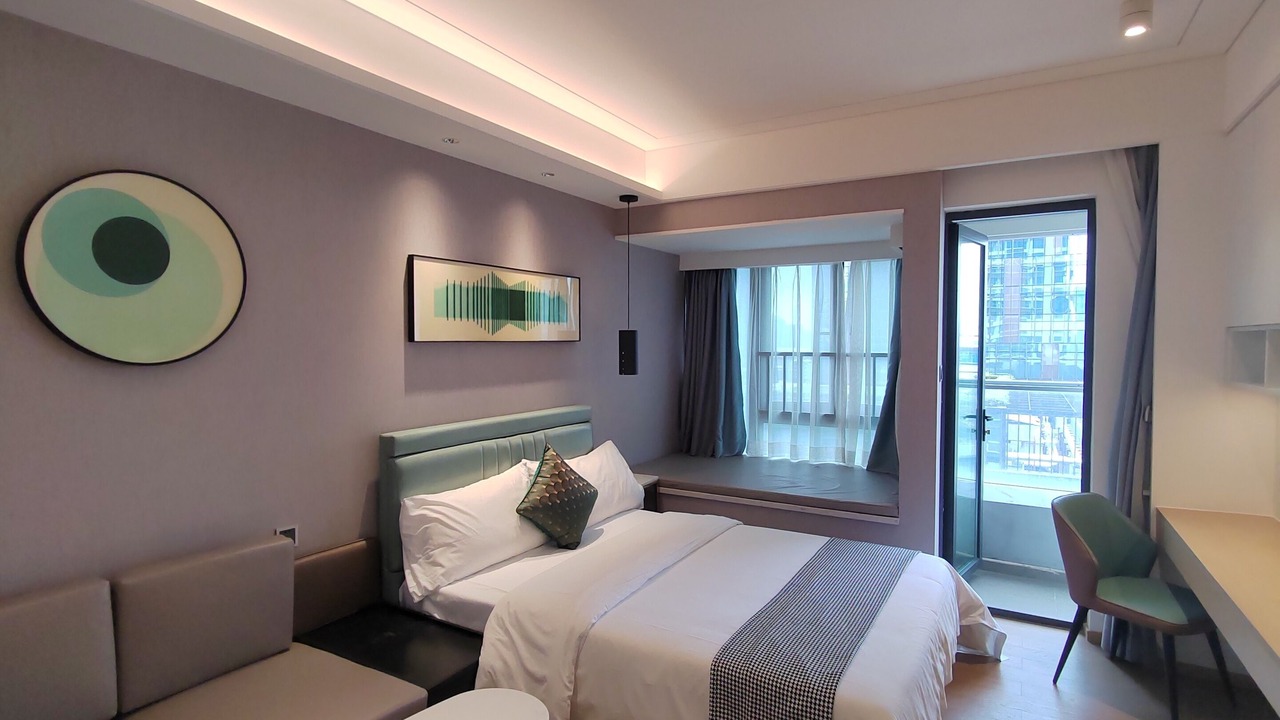 Photo of Bedroom in Huaqiang North