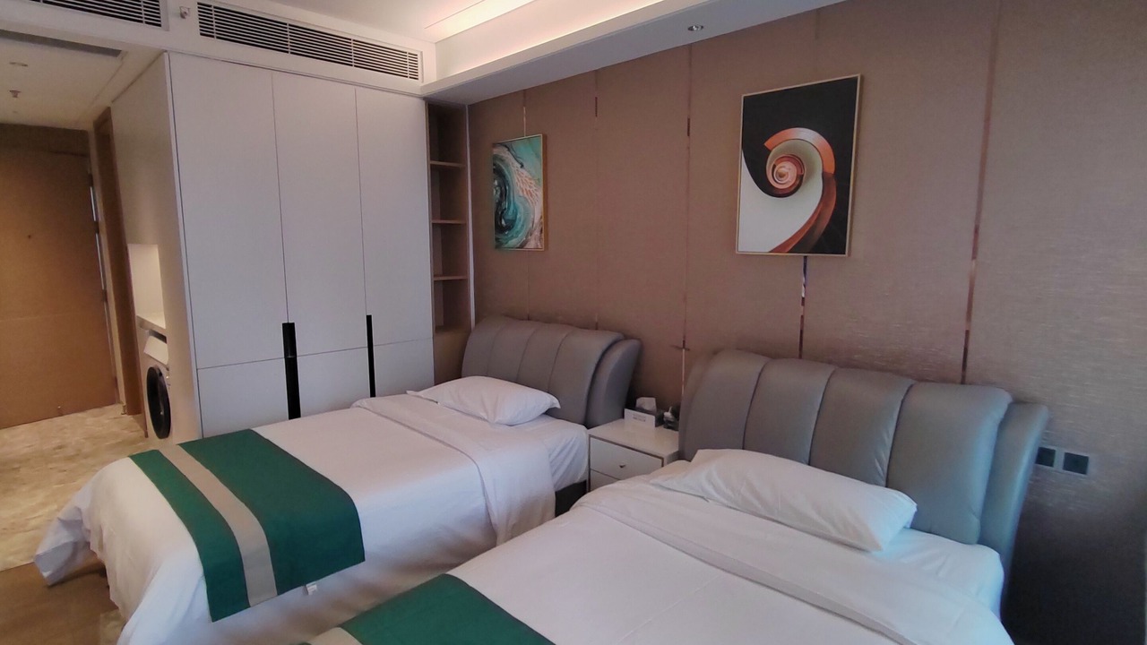 Photo of Bedroom in Huaqiang North
