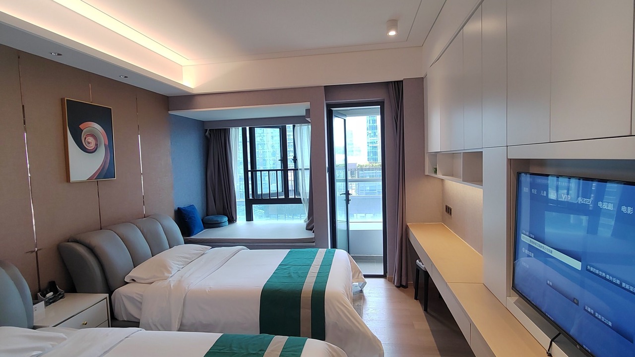 Photo of Bedroom in Huaqiang North