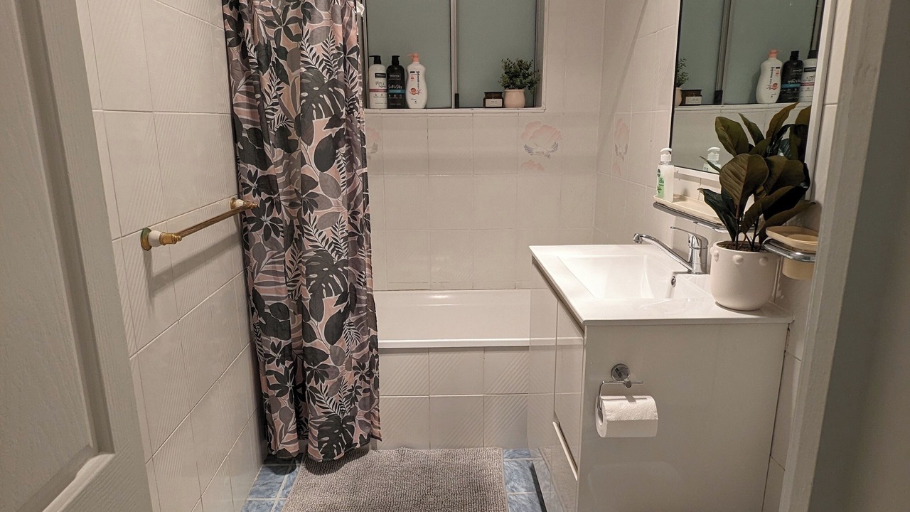 Photo of Bathroom in Belmore