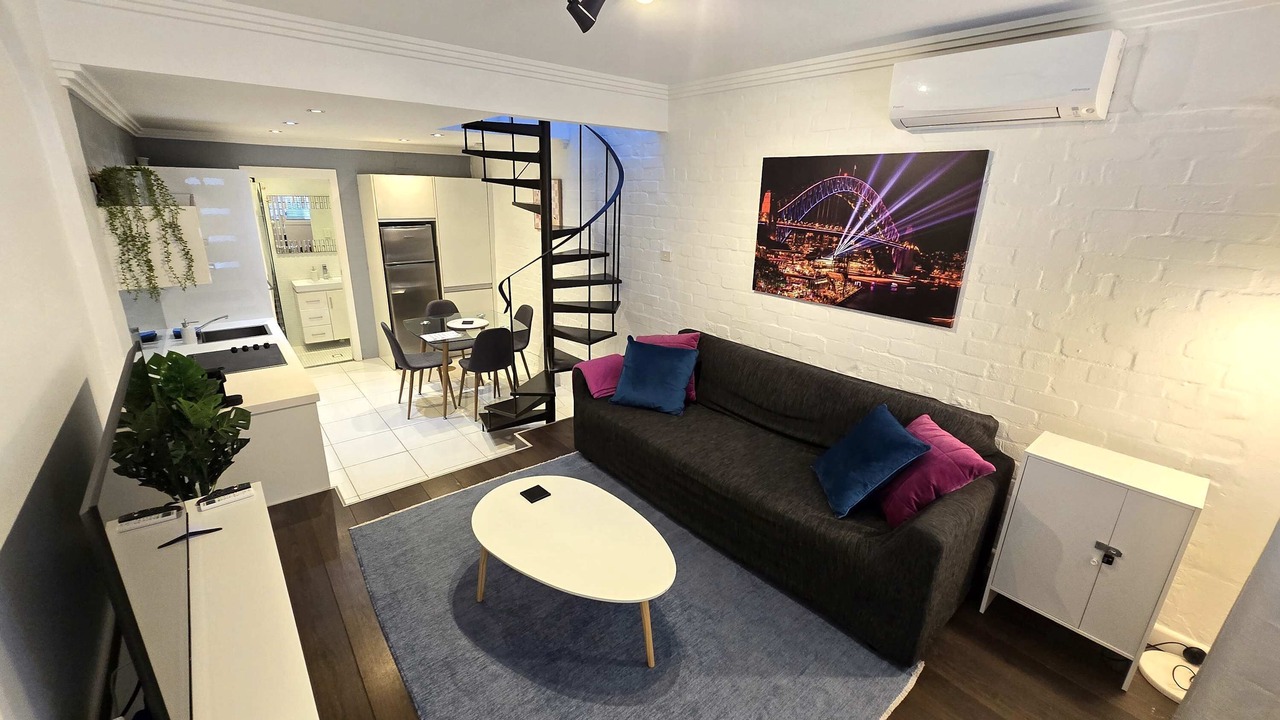 Photo of Livingroom in Darlinghurst