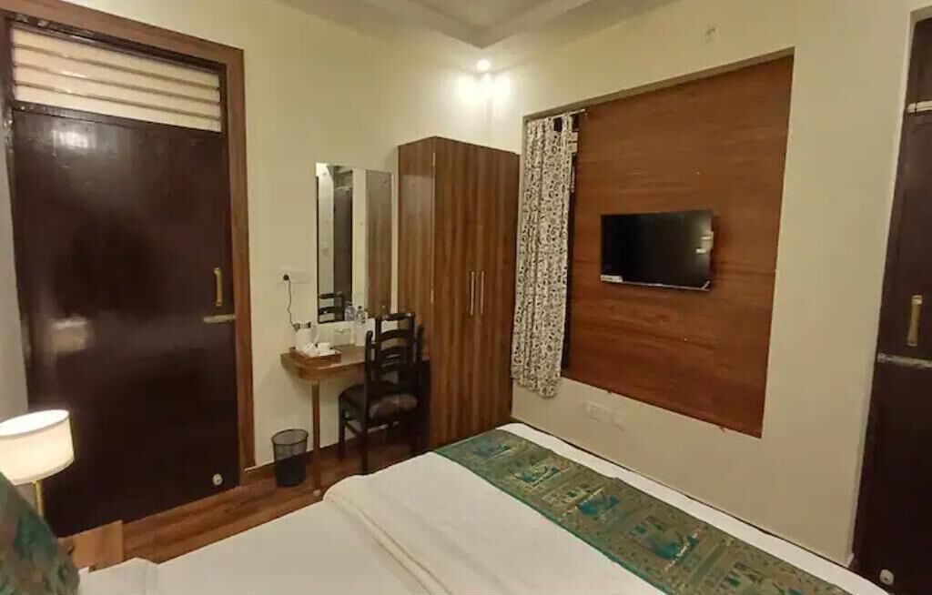 Photo of Bedroom in Agra