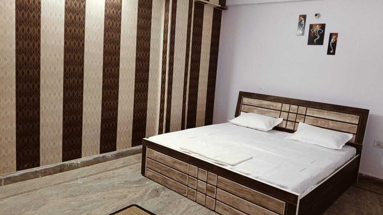 Photo of Bedroom in Indira Nagar