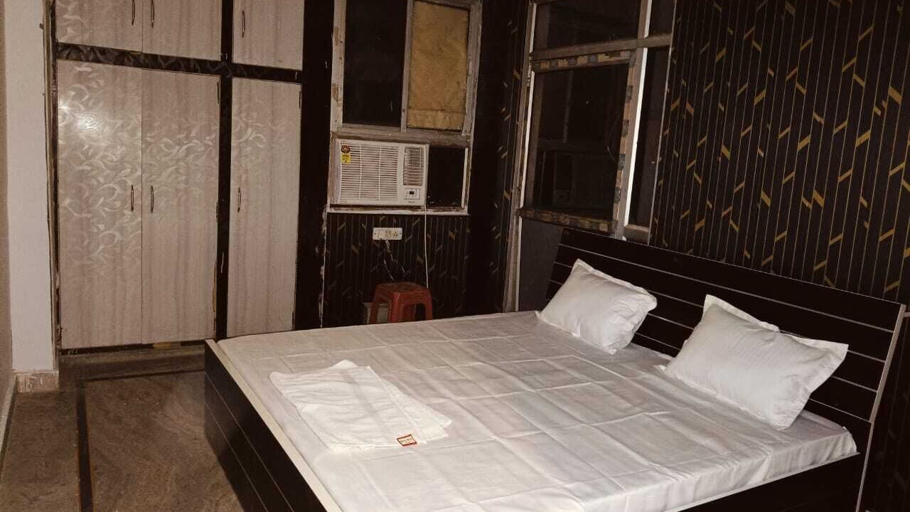 Photo of Bedroom in Indira Nagar