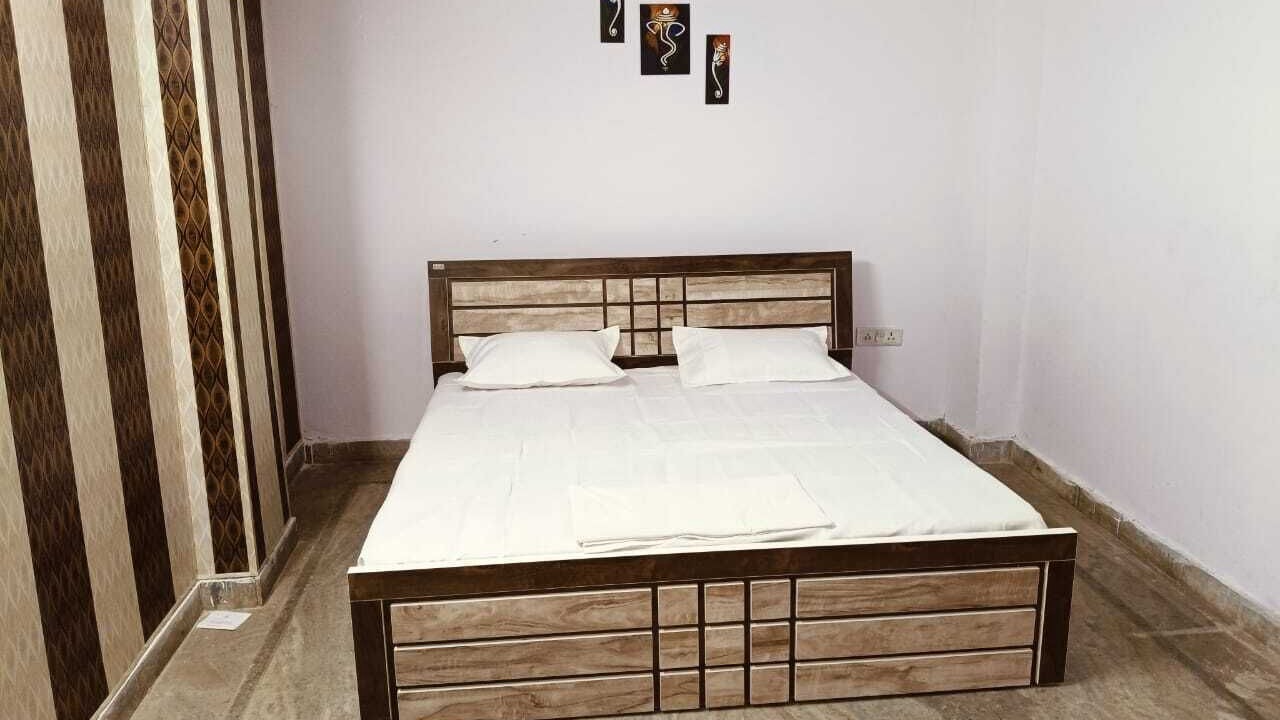 Photo of Bedroom in Indira Nagar