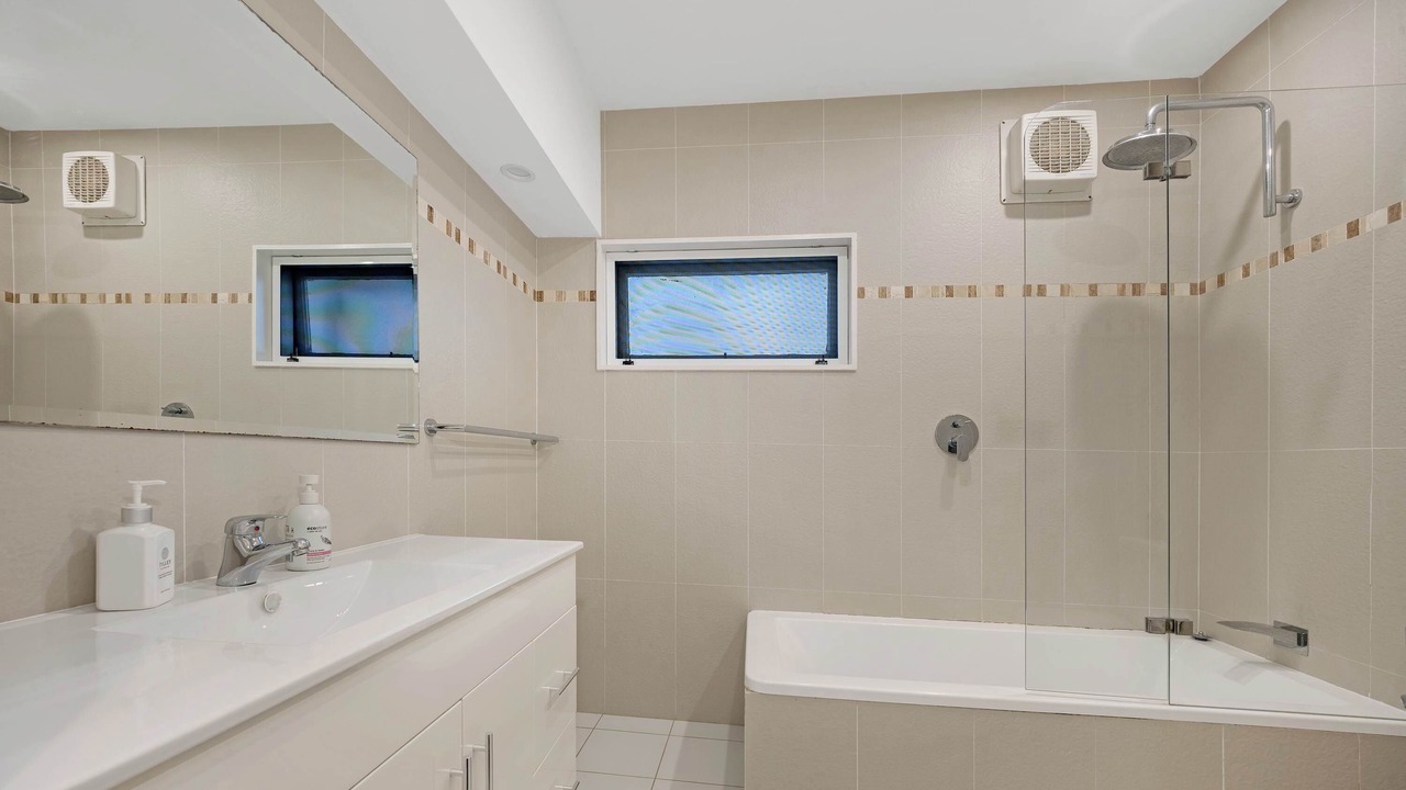 Photo of Bathroom in Seaforth