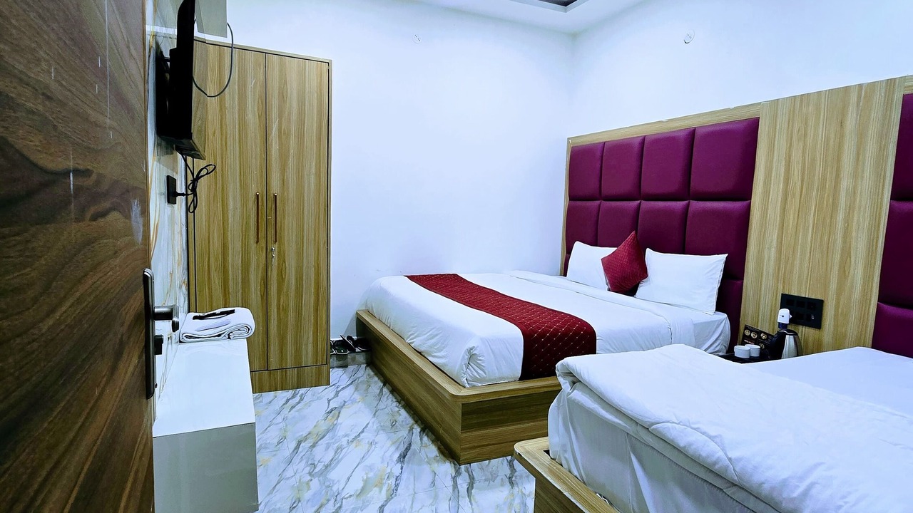 Photo of Bedroom in Mathura